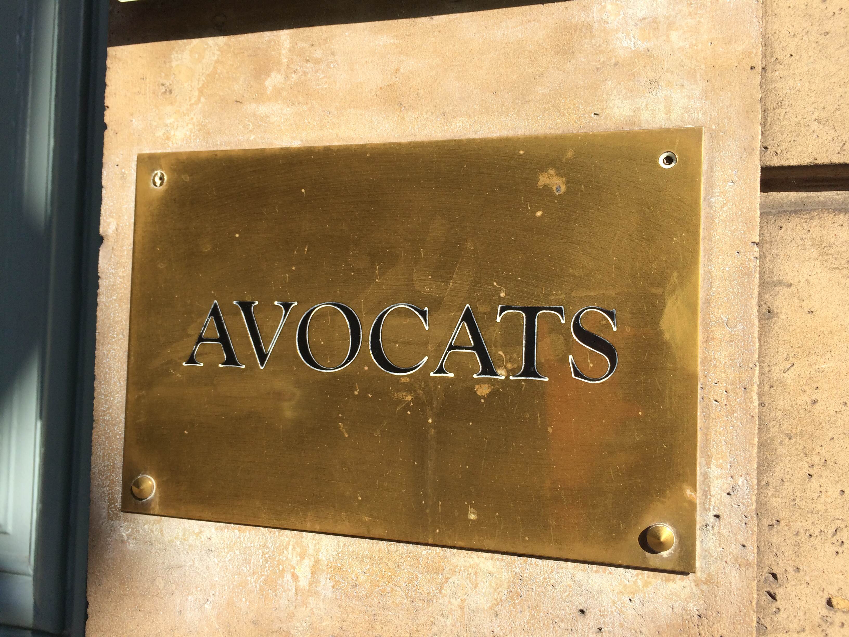 Les d’avocats étrangers peuvent désormais ouvrir en Tunisie