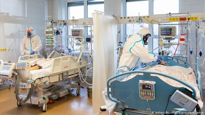 Coronavirus : L’Allemagne va utiliser le traitement vanté par Trump Coronavirus : L’Allemagne va utiliser le traitement vanté par Trump