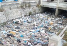 Inacceptable. Un oued de plastique en plein grand Tunis