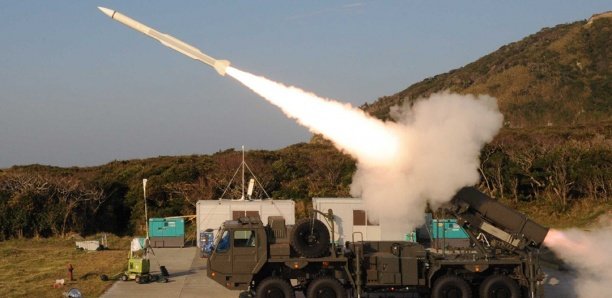 La Chine tire des missiles balistiques près de Taïwan